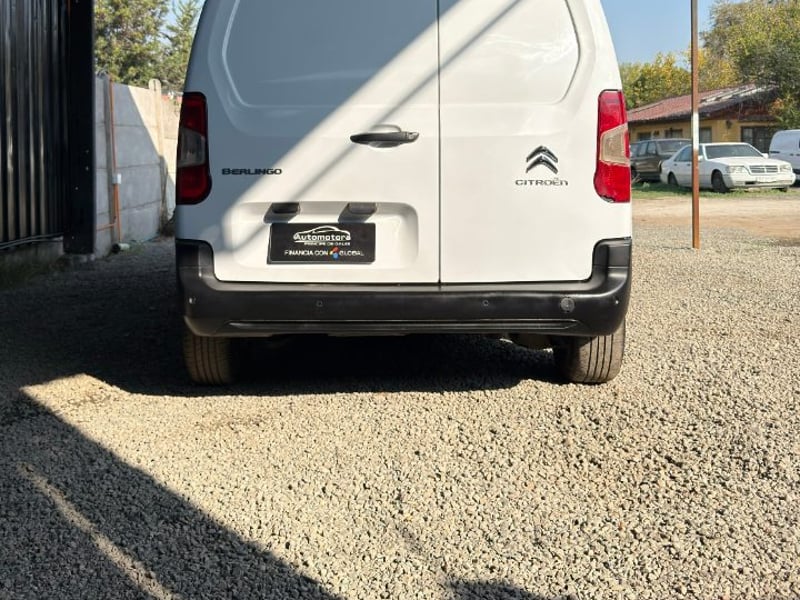 Citroën BERLINGO 1.6 2023 - Imagen 6 de 13