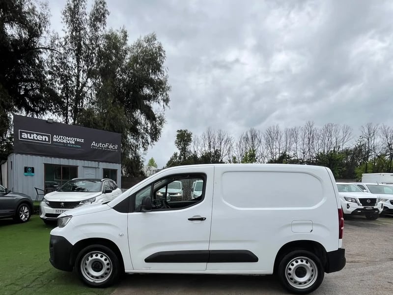 Peugeot PARTNER 2022 - Imagen 8 de 11