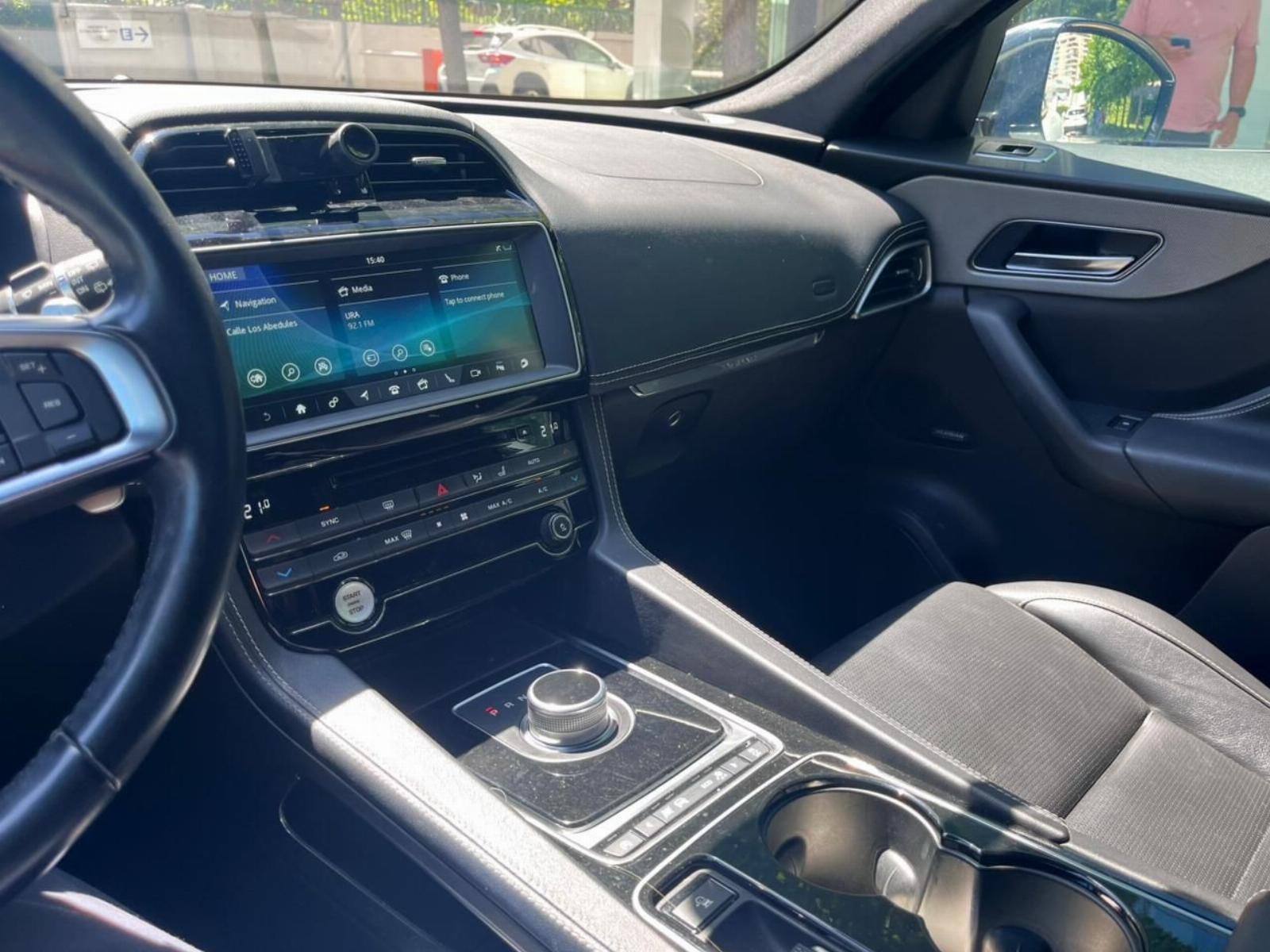 Jaguar F-PACE S 3.0 2017 - Imagen 8 de 10