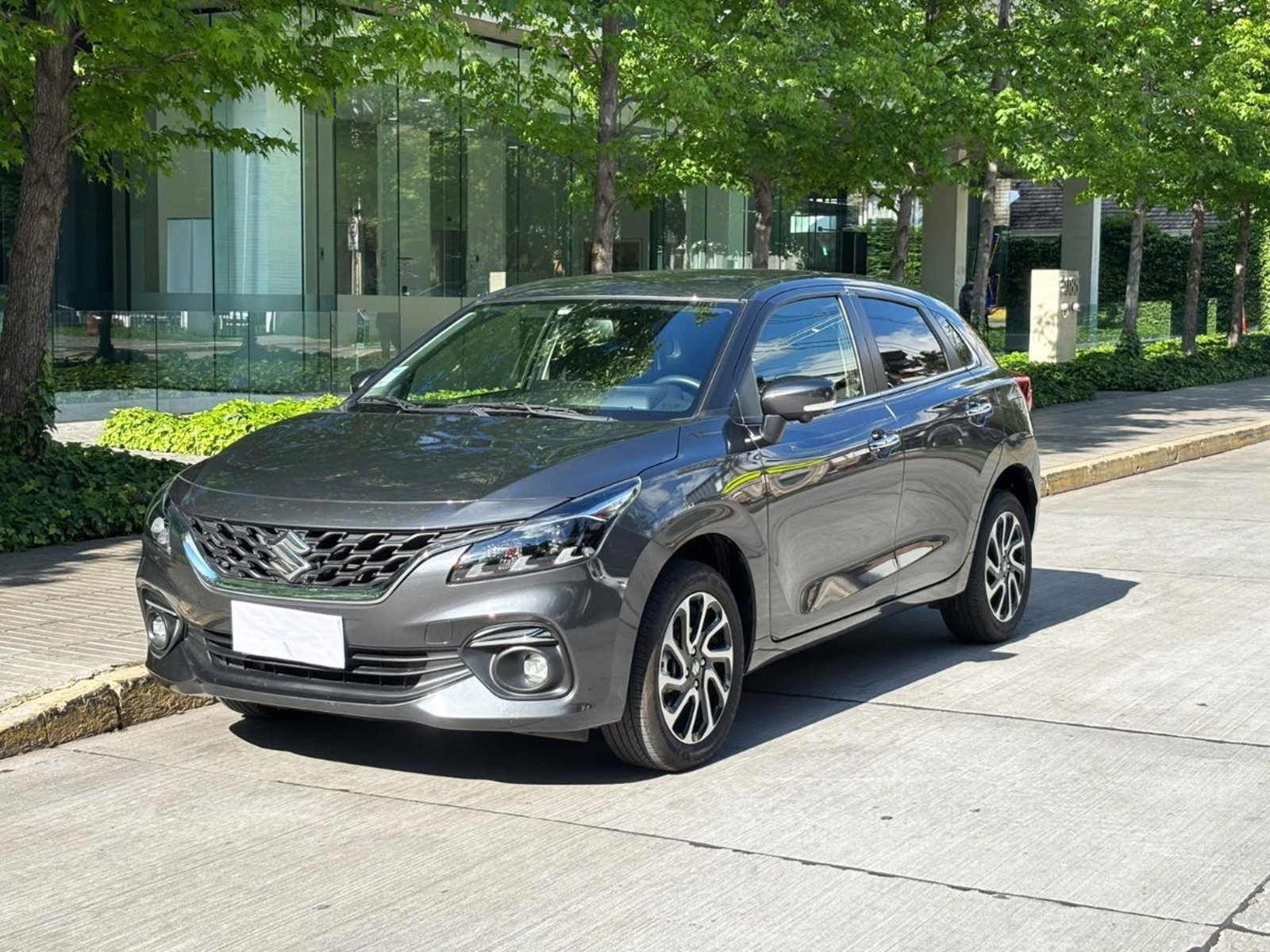 Suzuki BALENO GLX 1.5 AT 2025 - Foto 3 de 10