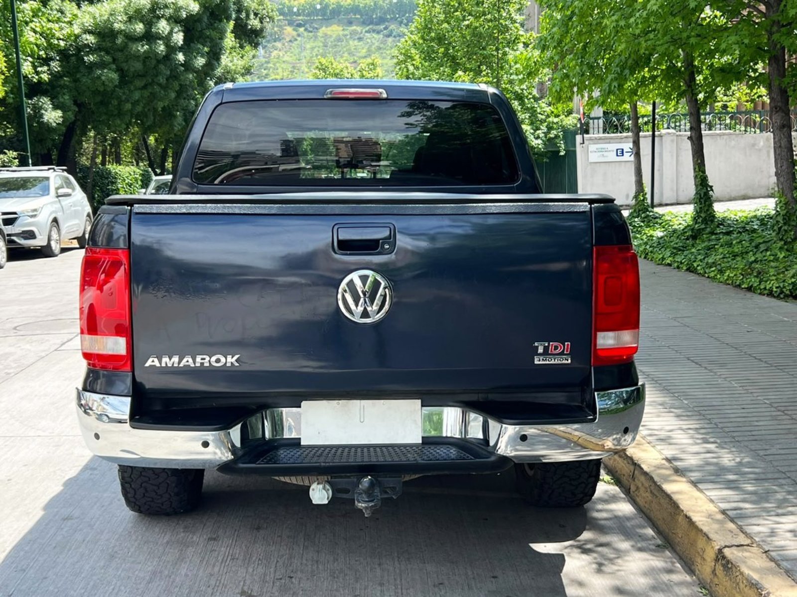 Volkswagen AMAROK HIGHLINE 2.0T DIESEL 2015 - Foto 5 de 10