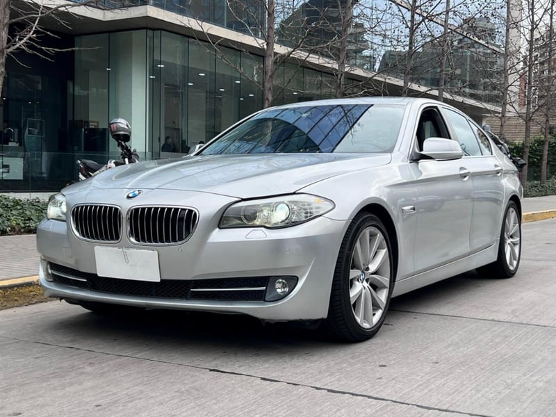 BMW 550 F10 4.4 2013 - Imagen 3 de 10