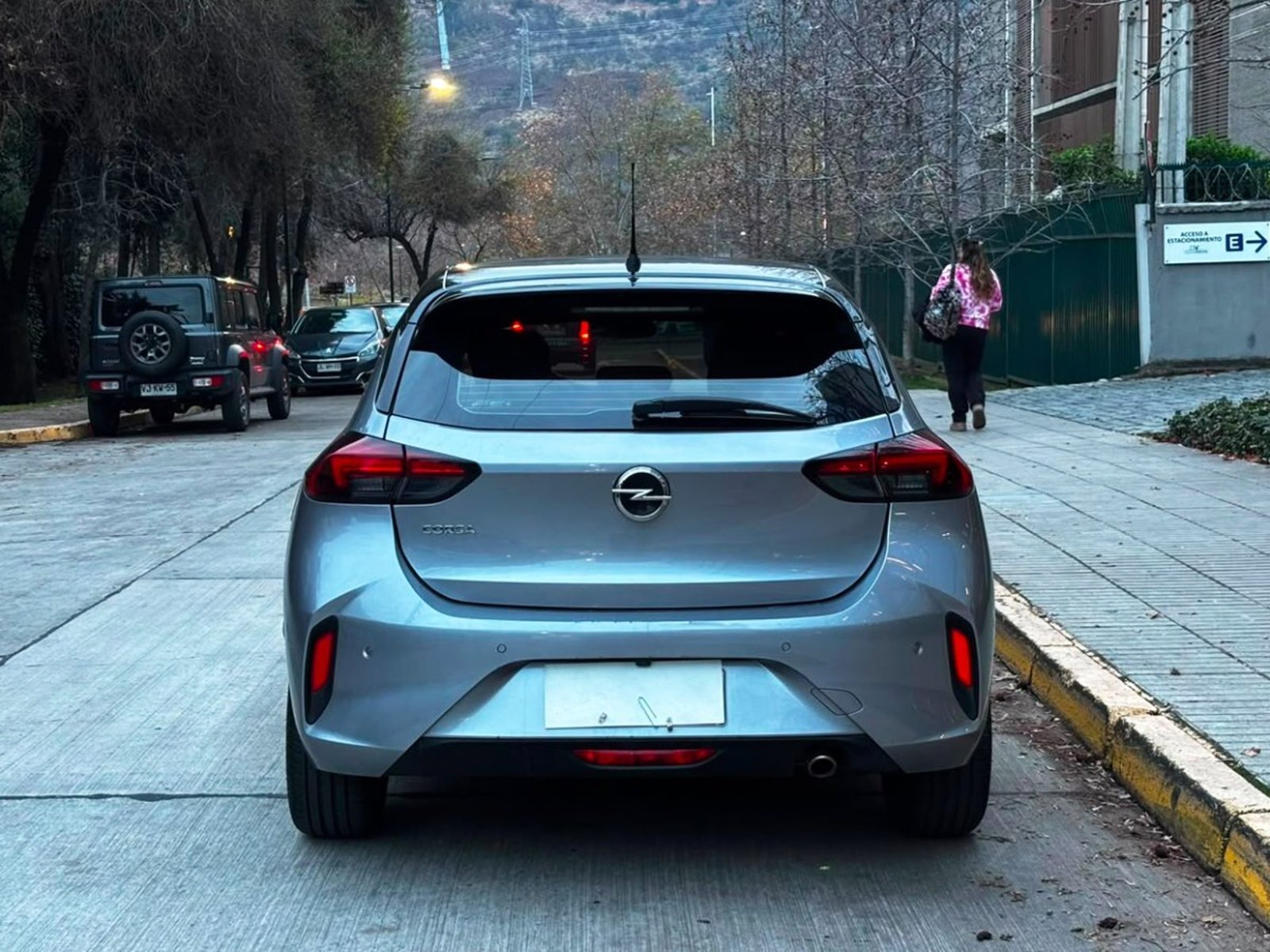 Opel CORSA 1.2 AT 2022 - Foto 5 de 10