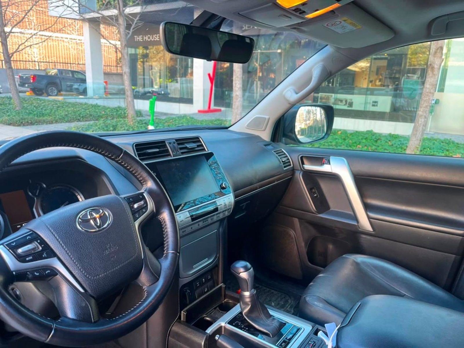 Toyota LAND CRUISER PRADO VX 4.0 2023 - Imagen 10 de 10