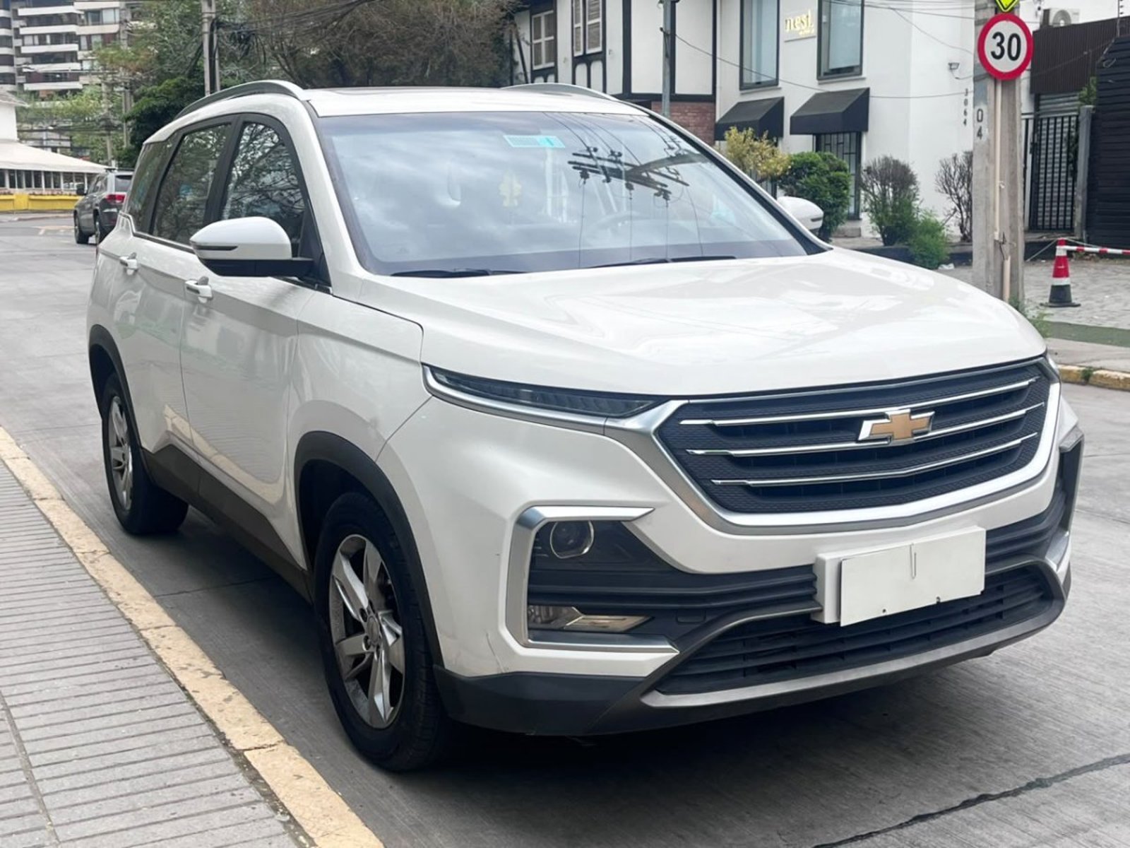 Chevrolet CAPTIVA LT 1.5T 2021 - Foto 3 de 10