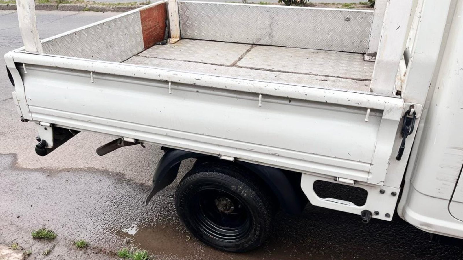 Hyundai PORTER GL 2.5 MT 2020 - Imagen 6 de 10