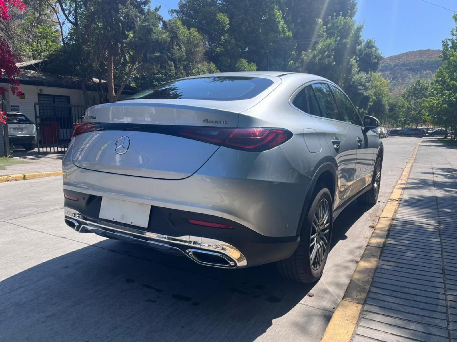 Mercedes-Benz GLC 220D COUPE DIESEL 2024 - Foto 4 de 10