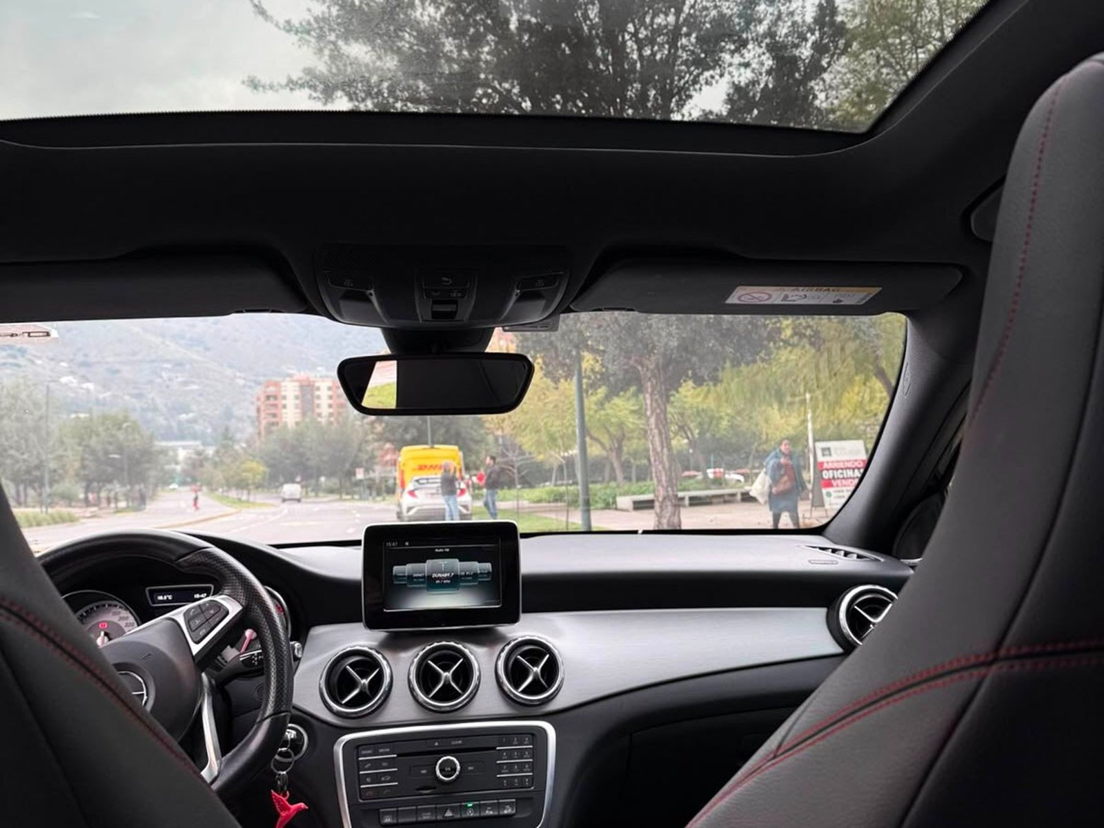 Mercedes-Benz GLA 250 4MATIC 2.0 2017 - Imagen 9 de 10