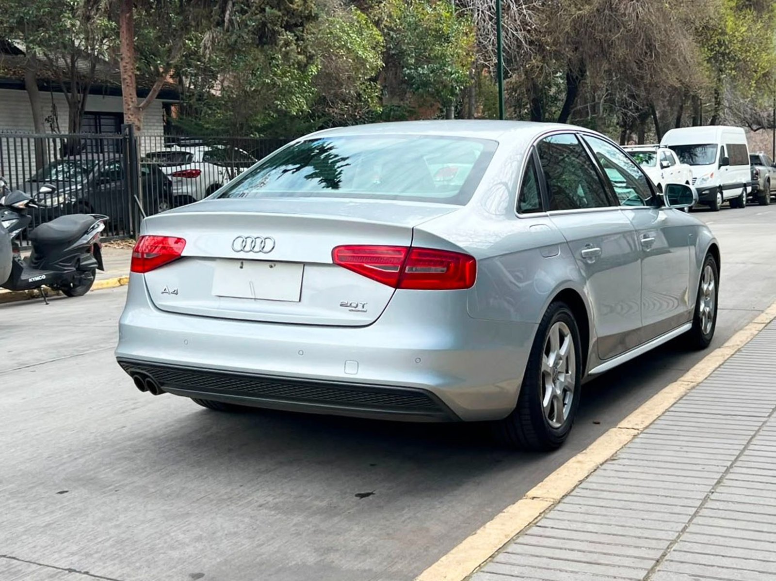 Audi A4 2.0 TFSI QUATTRO 2015 - Imagen 4 de 10