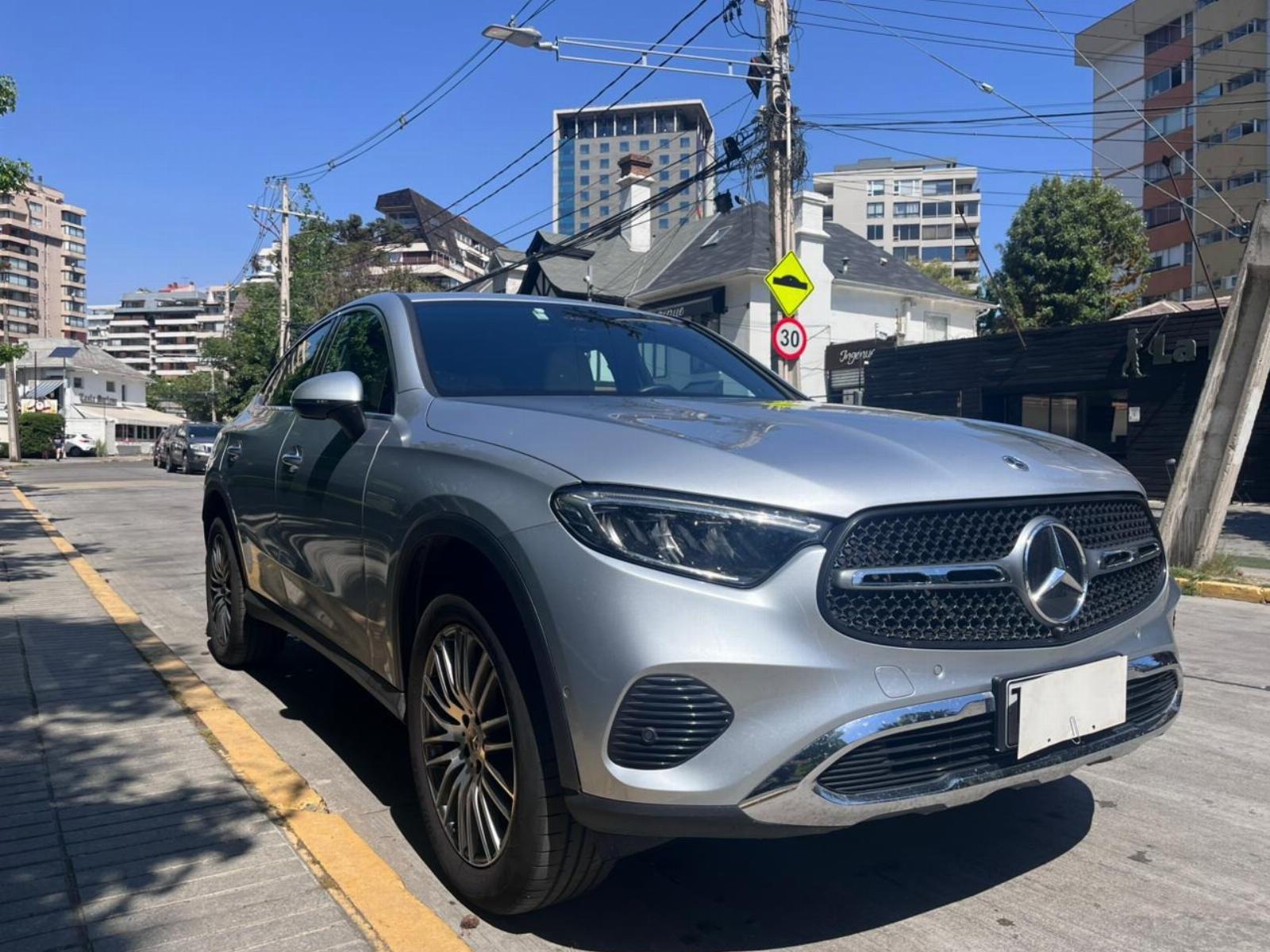 Mercedes-Benz GLC 220D COUPE DIESEL 2024 - Foto 2 de 10