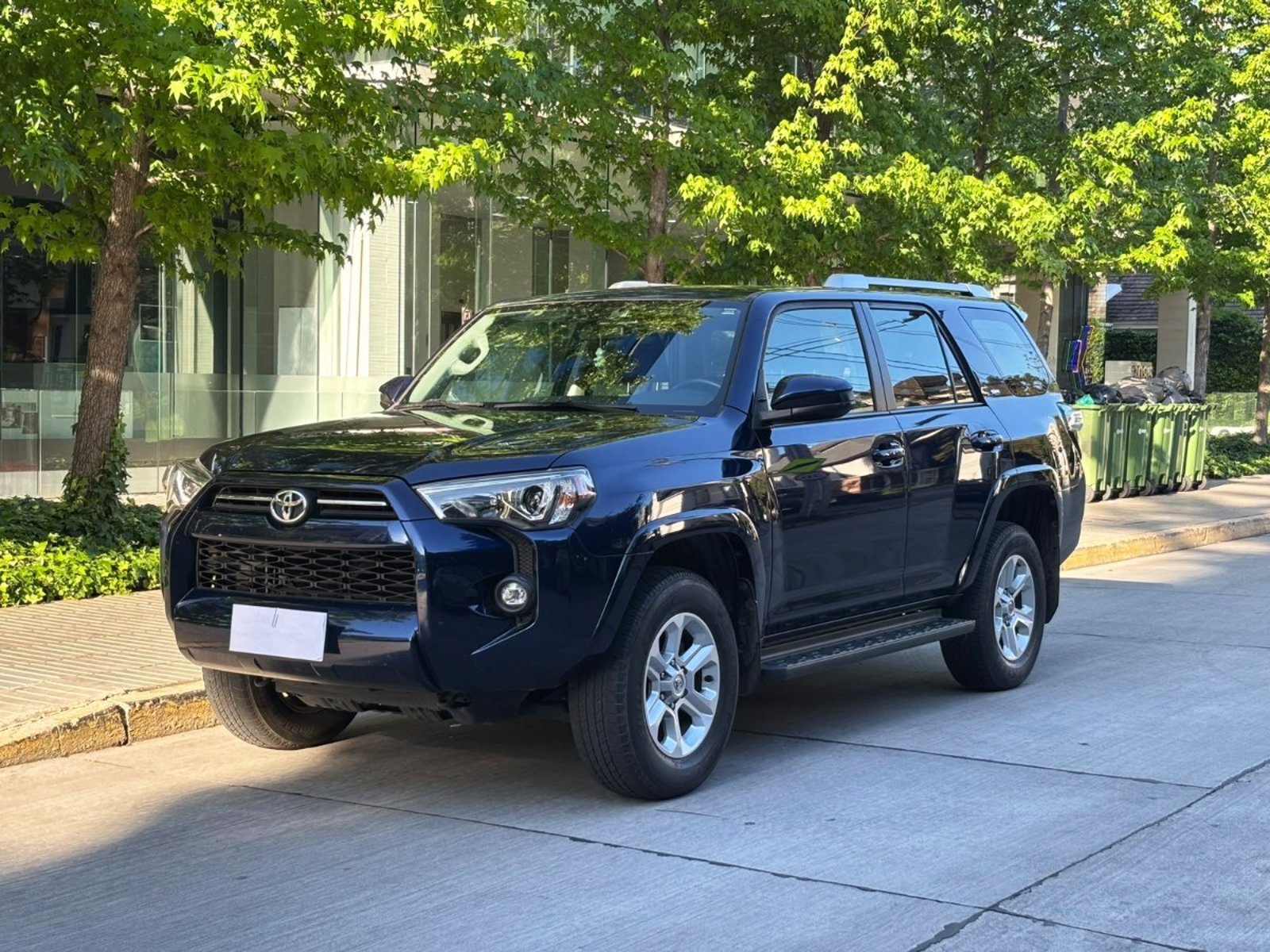 Toyota 4 RUNNER SR5 AT 4x2 2022 - Foto 2 de 10