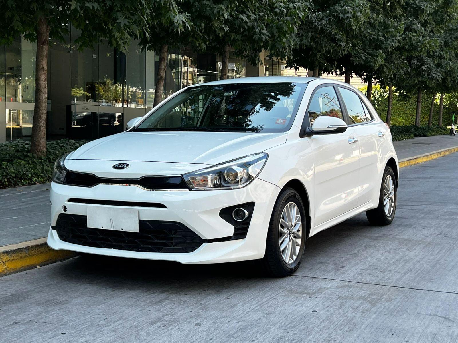 Kia RÍO 5 EX 1.4 AT 2022 - Foto 2 de 10