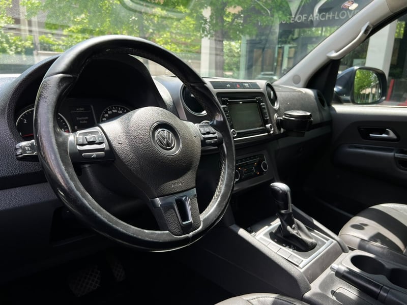 Volkswagen AMAROK HIGHLINE 2.0T DIESEL 2015 - Imagen 10 de 10