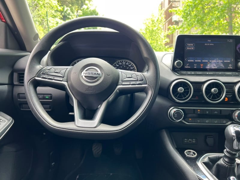 Nissan SENTRA SENSE 2.0 MT 2022 - Imagen 10 de 10