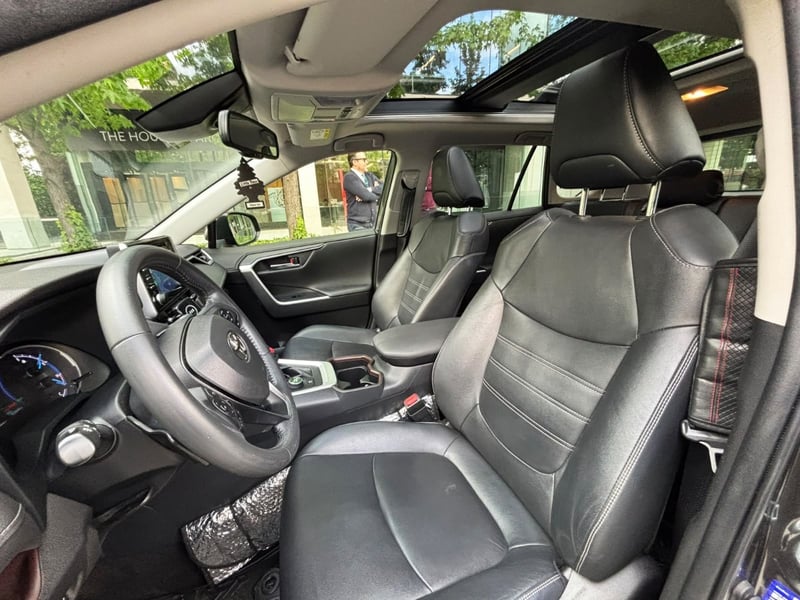 Toyota RAV 4 HYBRID 2.5 LIMITED 4X4 CVT 2022 - Imagen 8 de 10