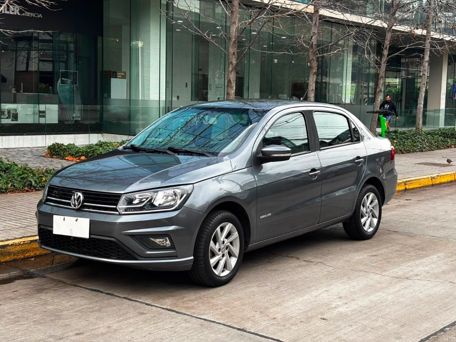 Volkswagen VOYAGE HIGHLINE 1.6 MT 2022 - Foto 3 de 10