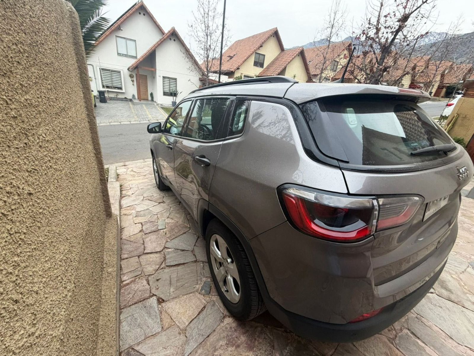 Jeep COMPASS SPORT 2.4 MT 2018 - Imagen 4 de 8