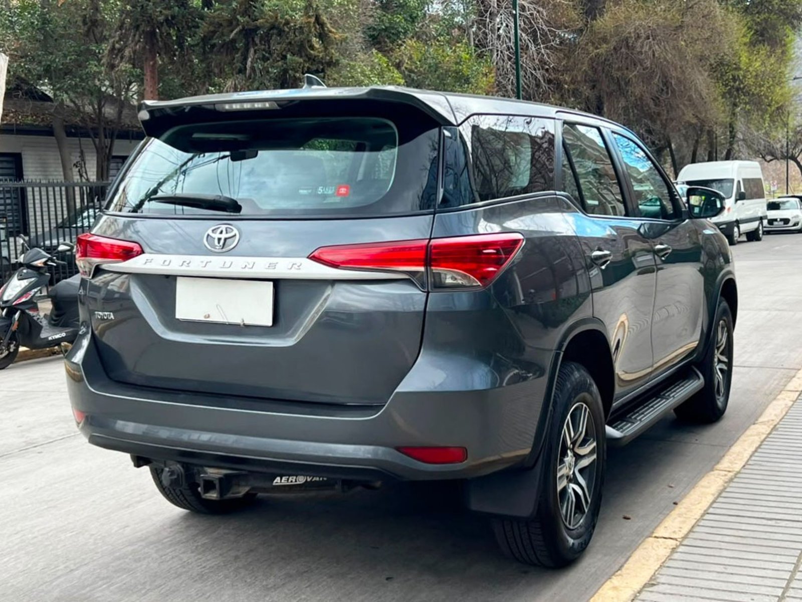 Toyota FORTUNER SR5 2.7 2018 - Foto 4 de 10