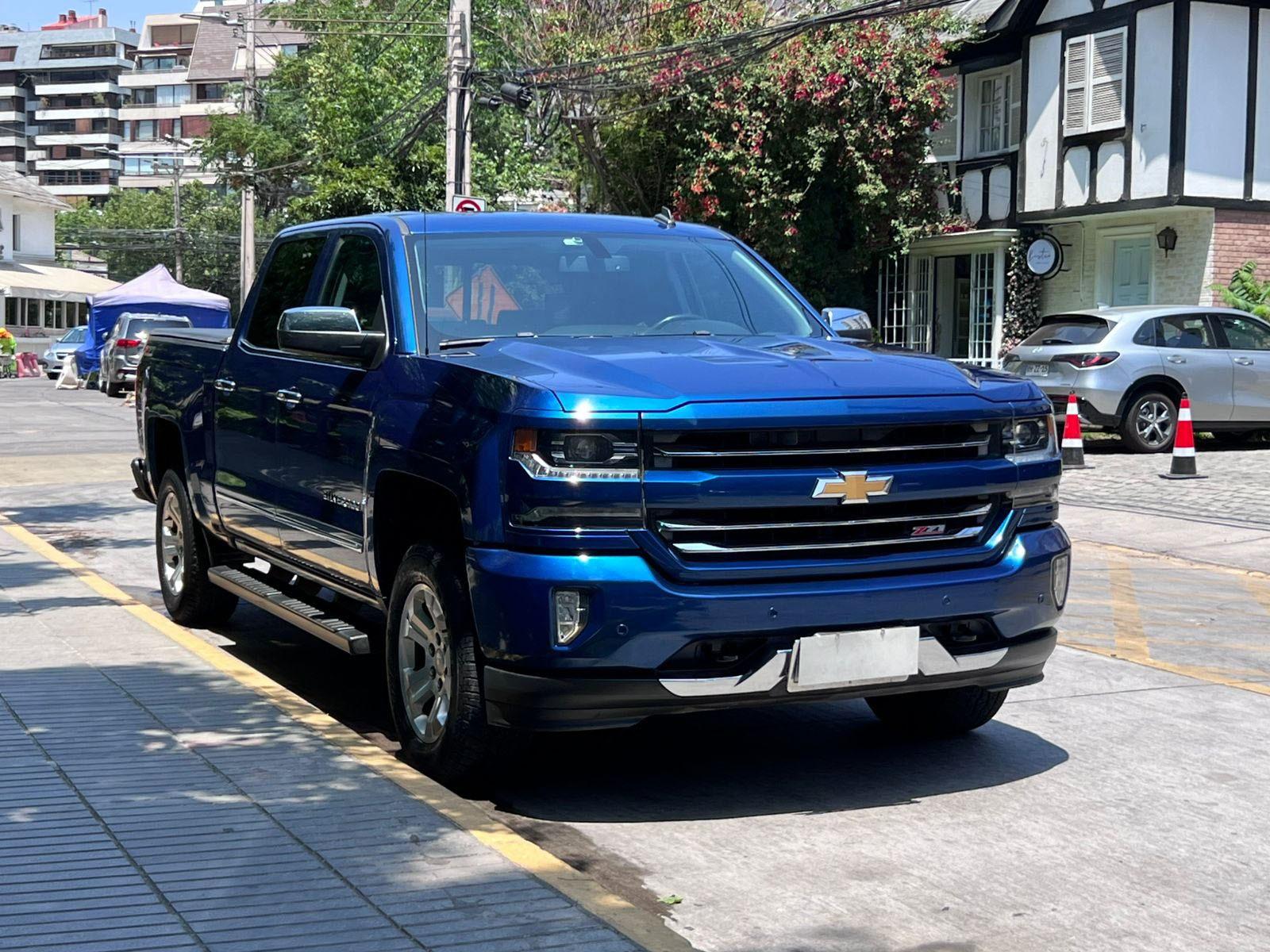 Chevrolet SILVERADO LTZ 4WD 5.3 2017 - Foto 3 de 10
