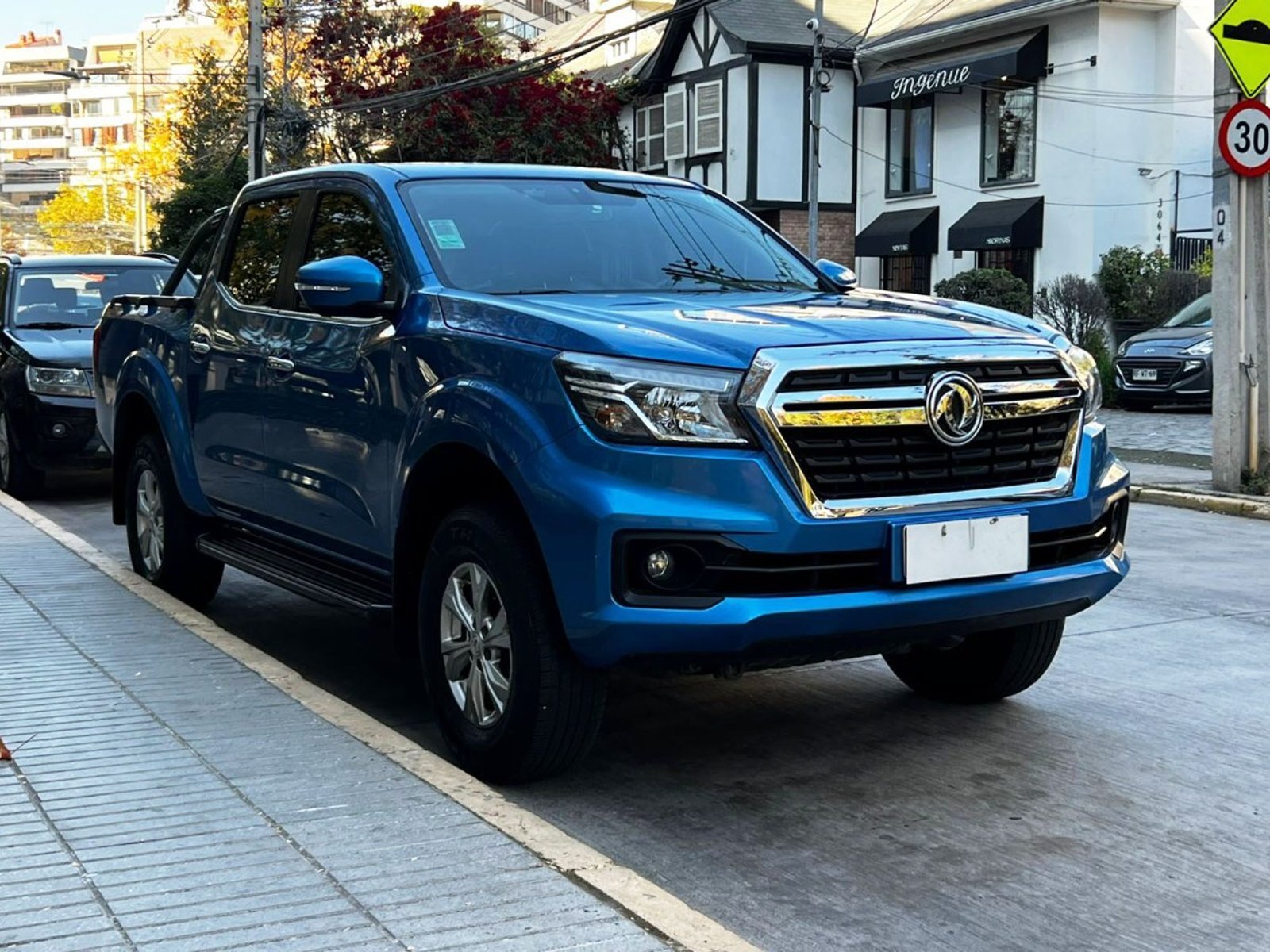 ZNA DF6 2.5 DIESEL 4WD MT 2022 - Foto 2 de 10