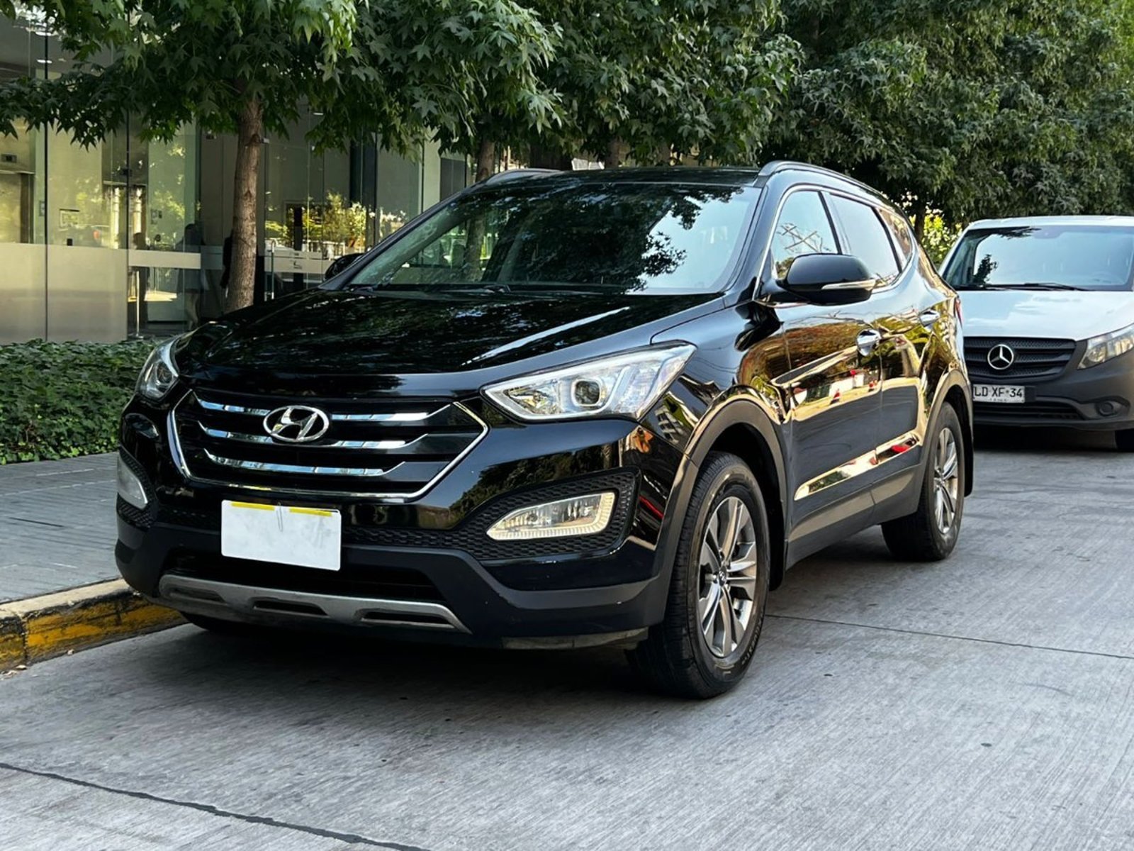 Hyundai SANTA FE GLS 2.4 MT 2014 - Foto 2 de 10