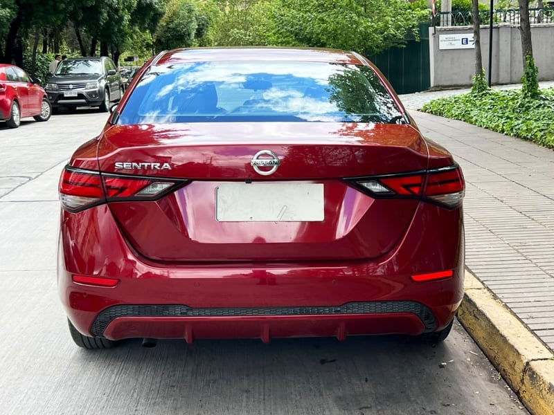 Nissan SENTRA SENSE 2.0 MT 2022 - Imagen 5 de 10