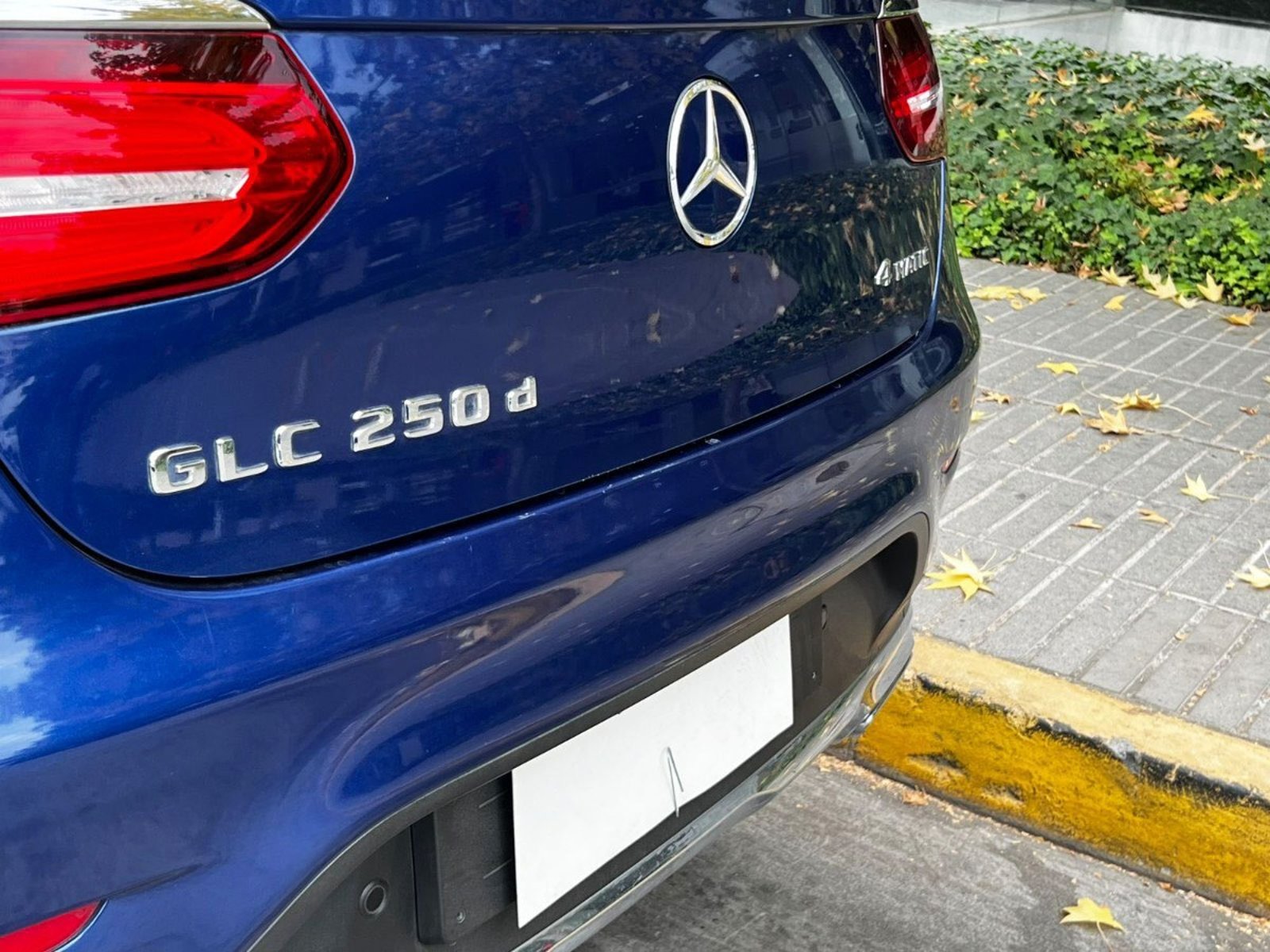 Mercedes-Benz GLC 250 D COUPE 4MATIC 2018 - Imagen 7 de 10