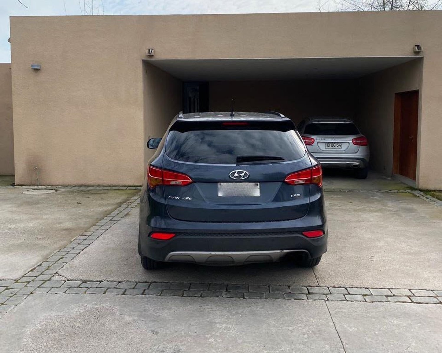 Hyundai SANTA FE GLS 2.2 AT 4x2 2015 - Imagen 5 de 7