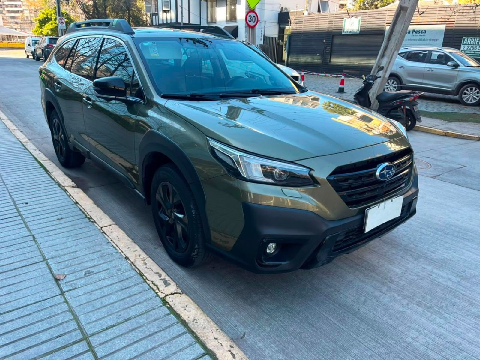 Subaru OUTBACK FIELD EDITION 2.5 CVT AWD 2022 - Foto 3 de 10