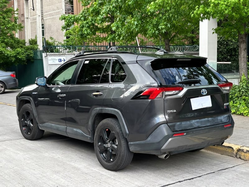 Toyota RAV 4 HYBRID 2.5 LIMITED 4X4 CVT 2022 - Imagen 6 de 10