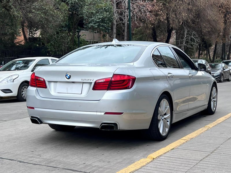 BMW 550 F10 4.4 2013 - Imagen 4 de 10