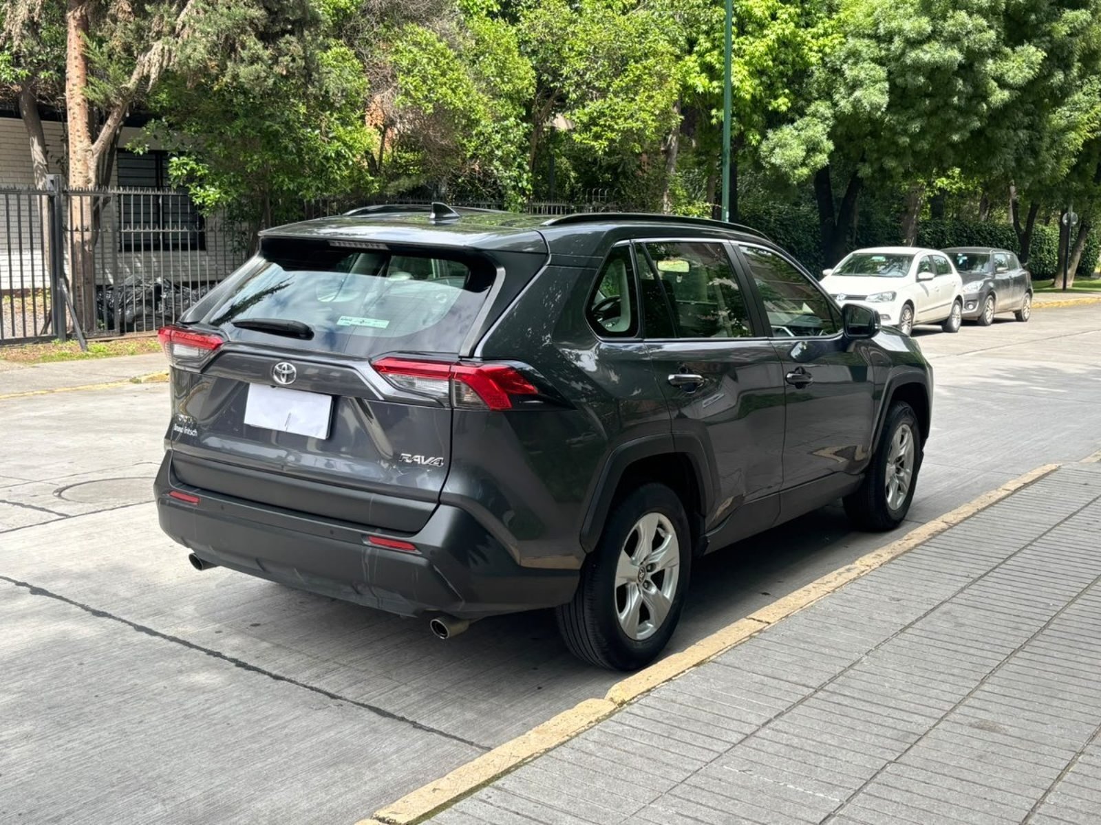 Toyota RAV 4 LE 2.0 AT 2021 - Foto 5 de 10