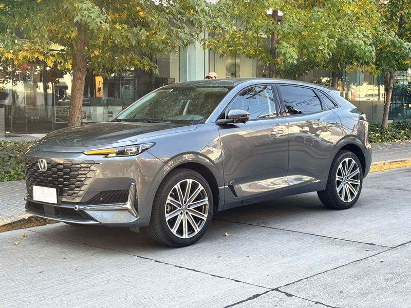 Changan UNI-K ELITE 2024 - Imagen 3 de 10