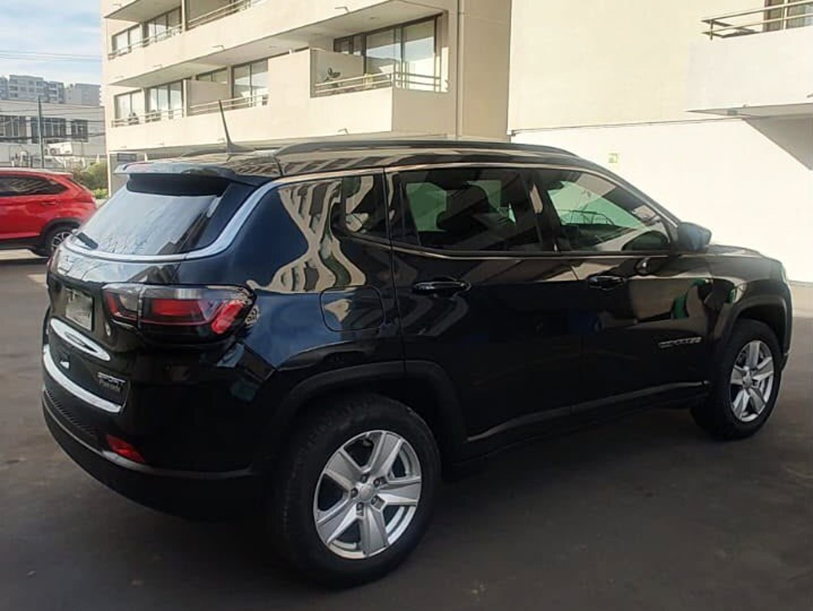 Jeep COMPASS SPORT 1.3 TURBO AT 2022 - Imagen 6 de 10