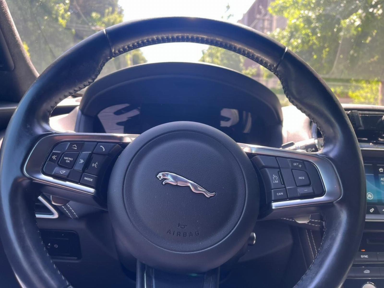 Jaguar F-PACE S 3.0 2017 - Imagen 9 de 10