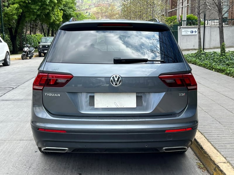 Volkswagen TIGUAN COMFORTLINE 1.4 TSI 2018 - Imagen 5 de 10