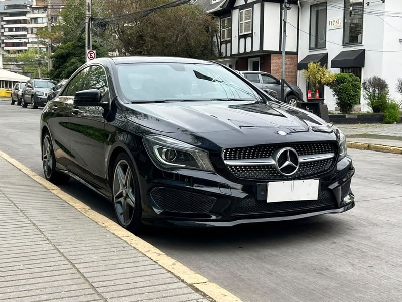 Mercedes-Benz CLA 220 CDI LOOK AMG 2015 - Imagen 3 de 10