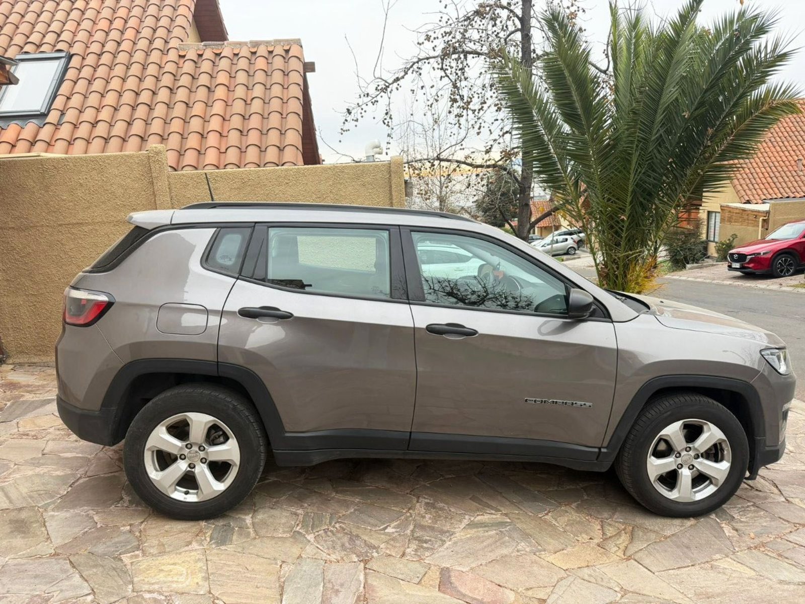 Jeep COMPASS SPORT 2.4 MT 2018 - Imagen 6 de 8