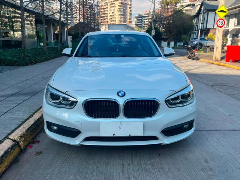 BMW 118 1.5 AT 2018