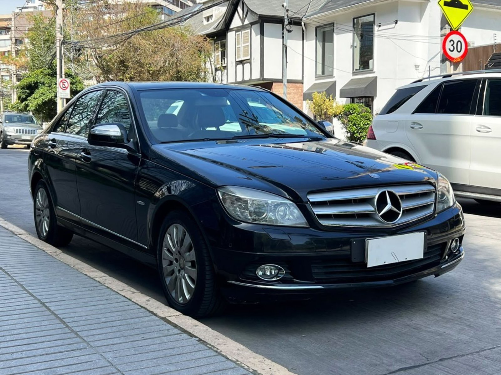Mercedes-Benz C200 KOMPRESSOR 1.8 2009 - Foto 2 de 10