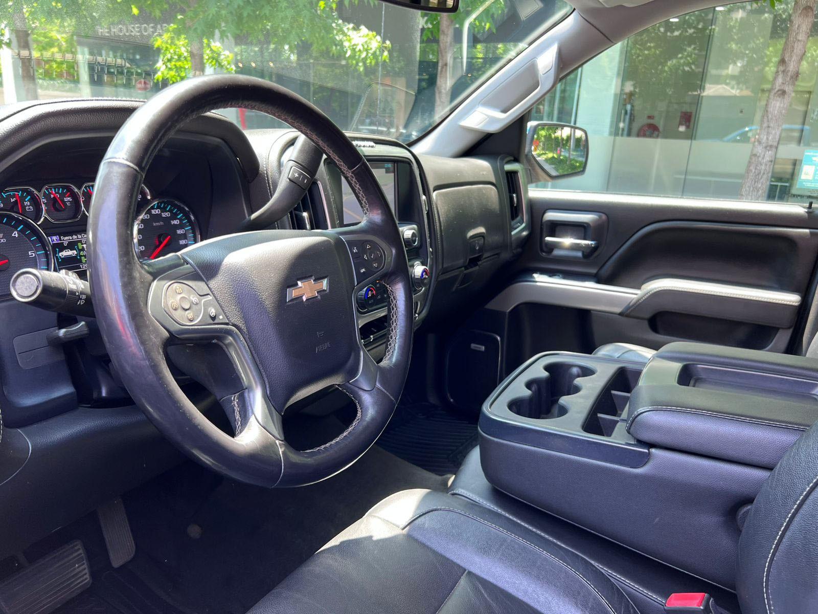 Chevrolet SILVERADO LTZ 4WD 5.3 2017 - Imagen 10 de 10