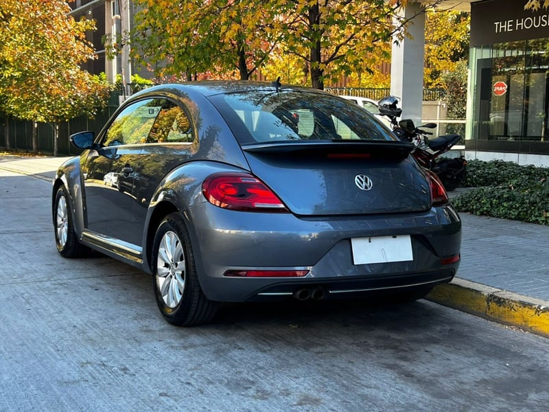 Volkswagen BEETLE COUPE 1.4 DSG 2020 - Imagen 6 de 10