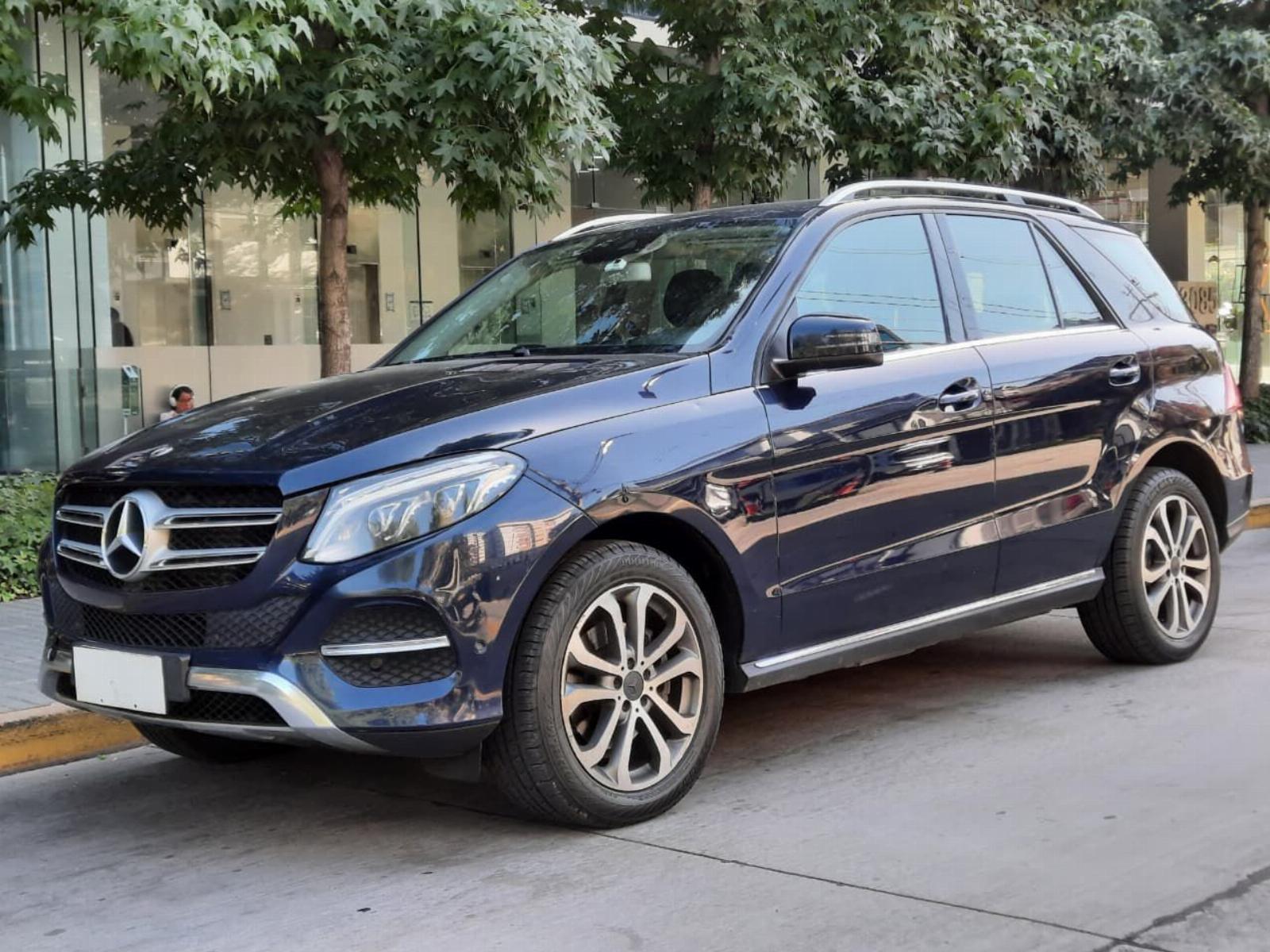 Mercedes-Benz GLE 250 D 4MATIC 2018 - Foto 2 de 10
