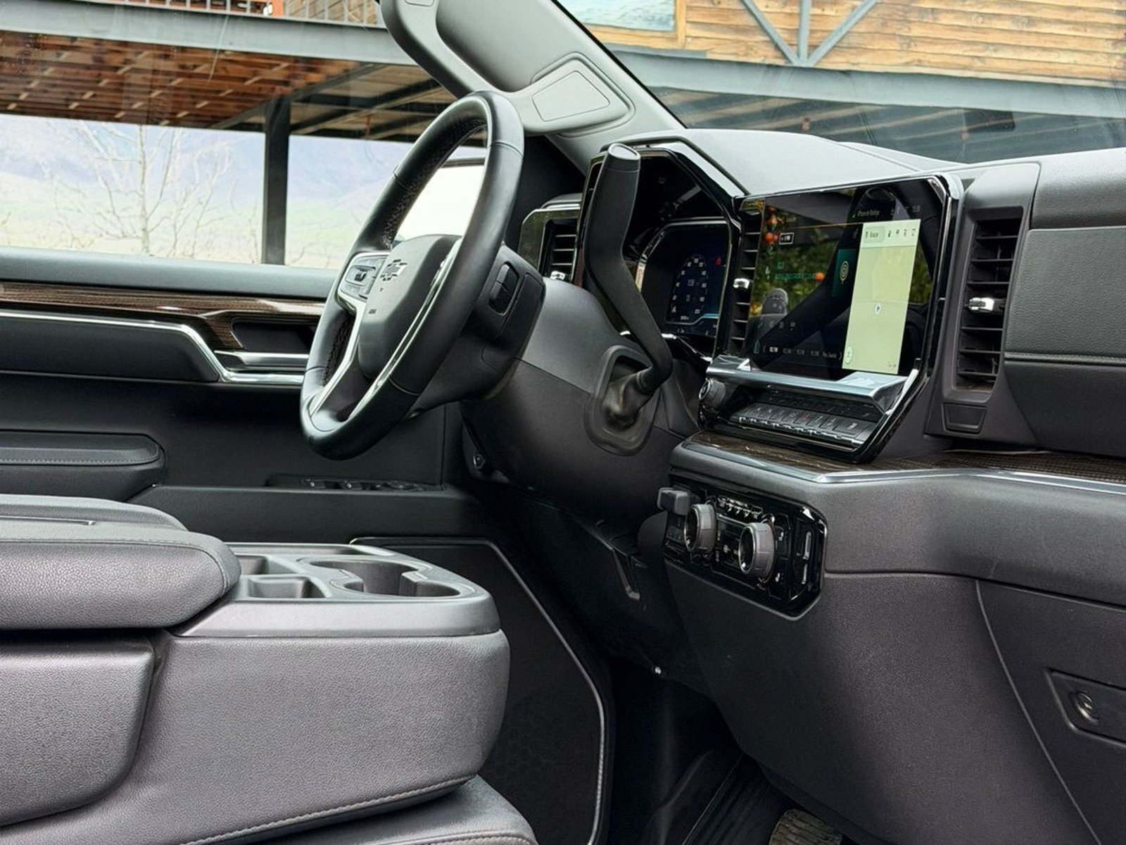Chevrolet SILVERADO LT 4WD 5.3 2025 - Imagen 5 de 10