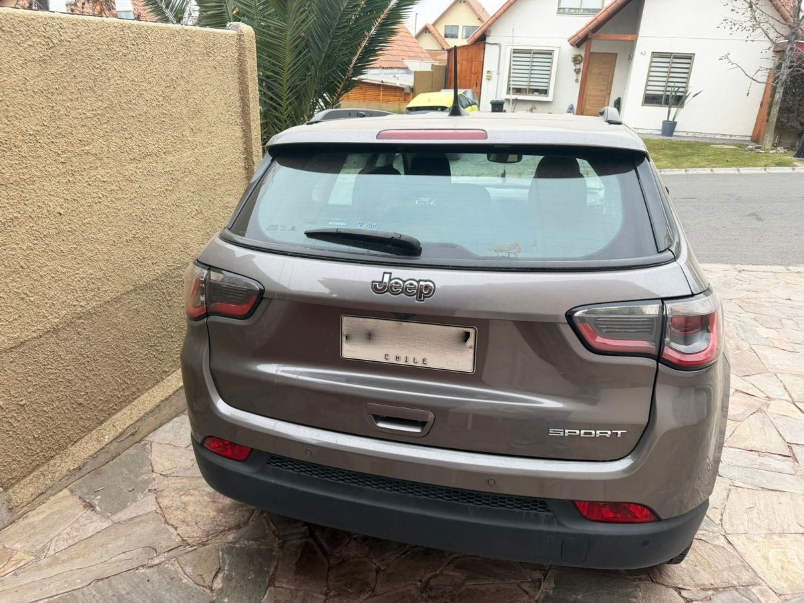 Jeep COMPASS SPORT 2.4 MT 2018 - Foto 3 de 8