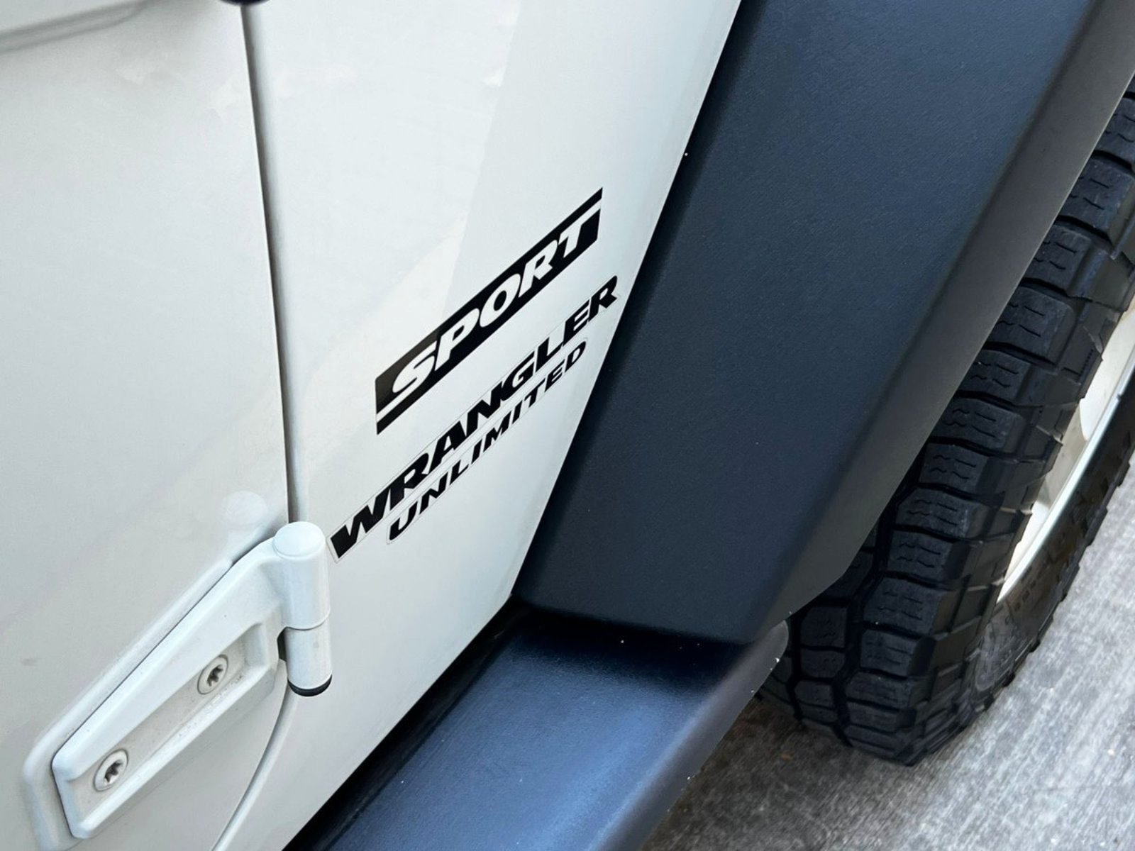 Jeep WRANGLER UNLIMITED SPORT 3.6 AT 2017 - Imagen 7 de 10
