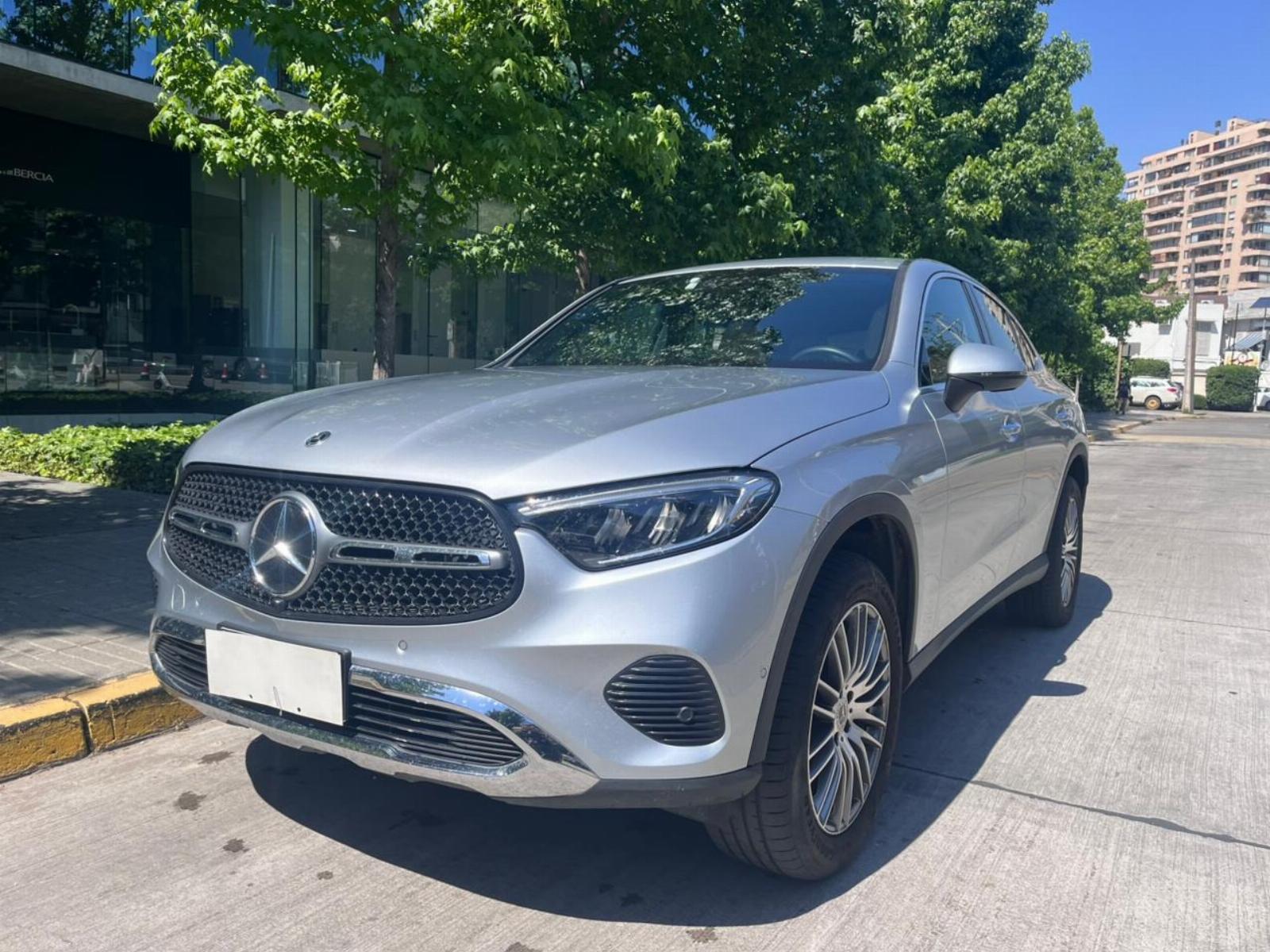 Mercedes-Benz GLC 220D COUPE DIESEL 2024 - Foto 3 de 10