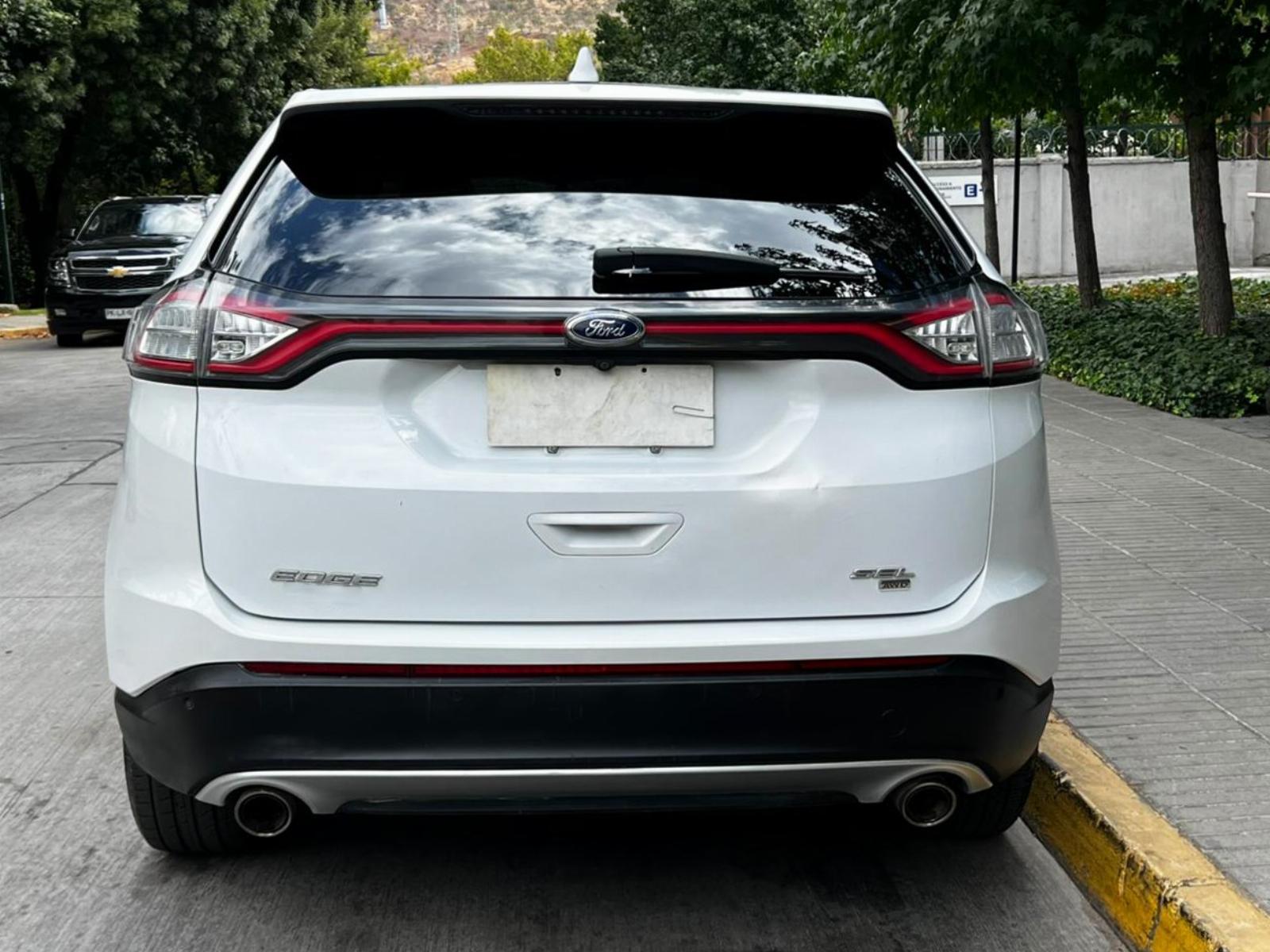 Ford EDGE SEL 3.5 AWD 2019 - Foto 5 de 10