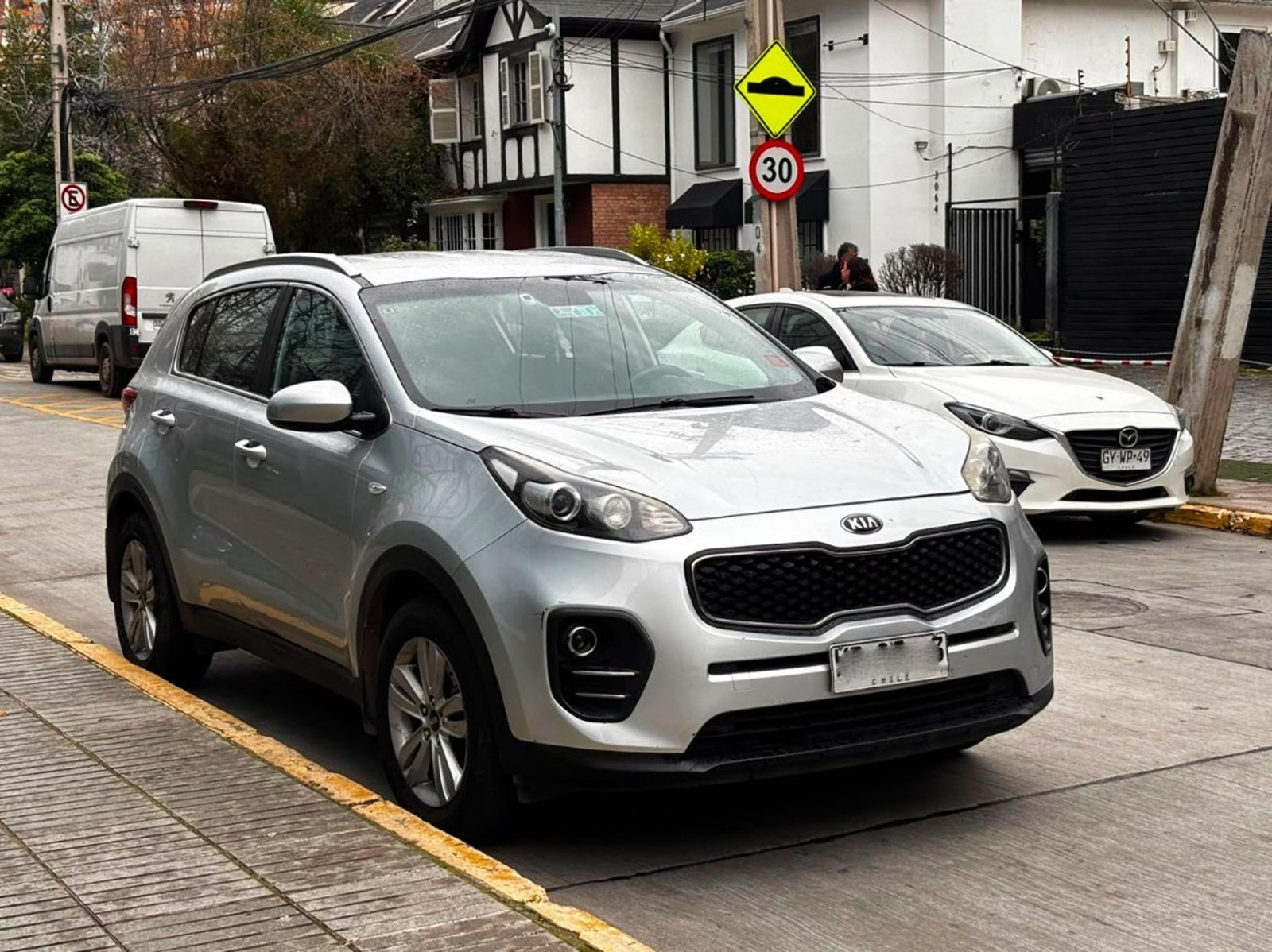 Kia SPORTAGE LX 2.0 MT 2018 - Imagen 4 de 10