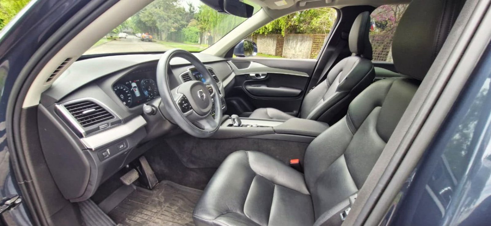 Volvo XC90 B6 AWD 2023 - Imagen 9 de 10